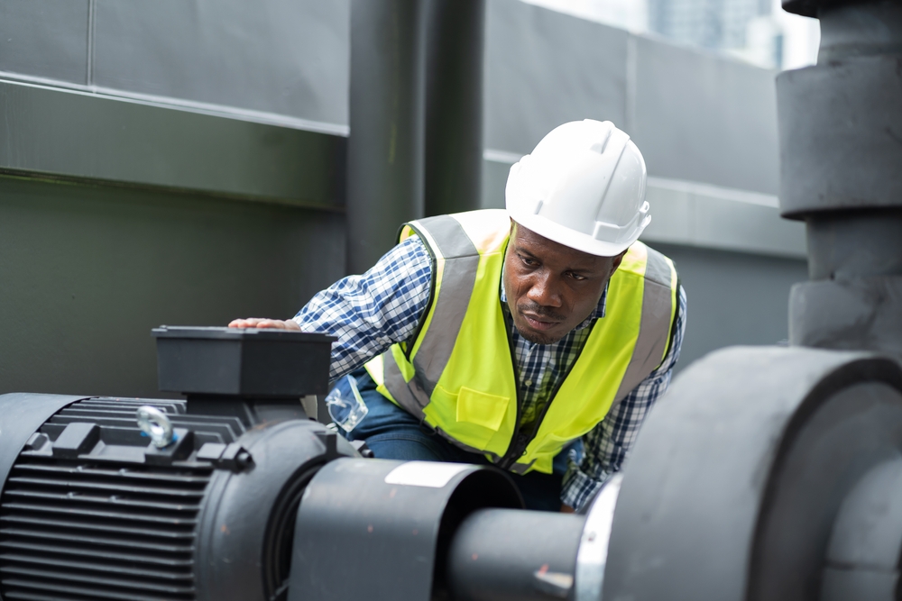 Male,Plumber,Engineer,Or,Technician,Worker,Working,In,Sewer,Pipes